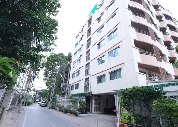 公寓 Ploenchit Mansion 曼谷
